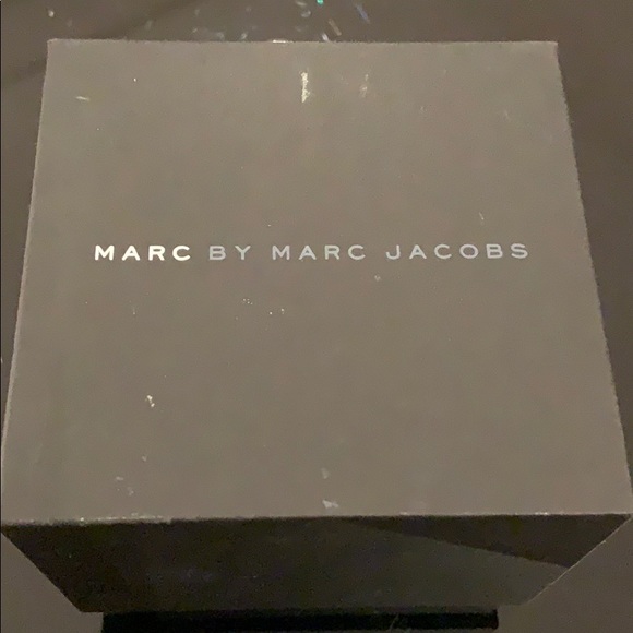 💯 Authentic New Marc Jacobs Watch - Picture 6 of 7